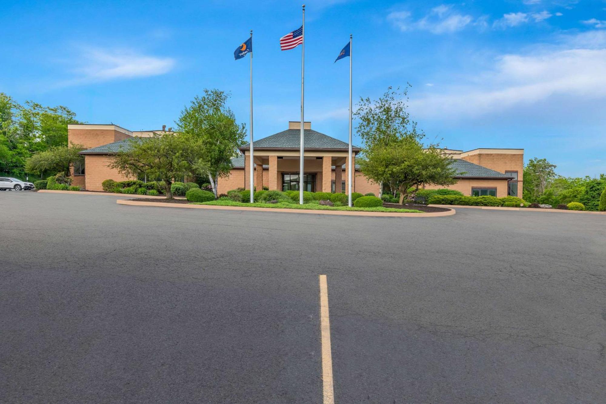 Comfort Inn Pocono Lakes Region Lake Ariel Exteriér fotografie